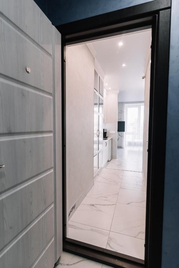 Royal Tower Vip Smart Apartments 2 Kiev Extérieur photo