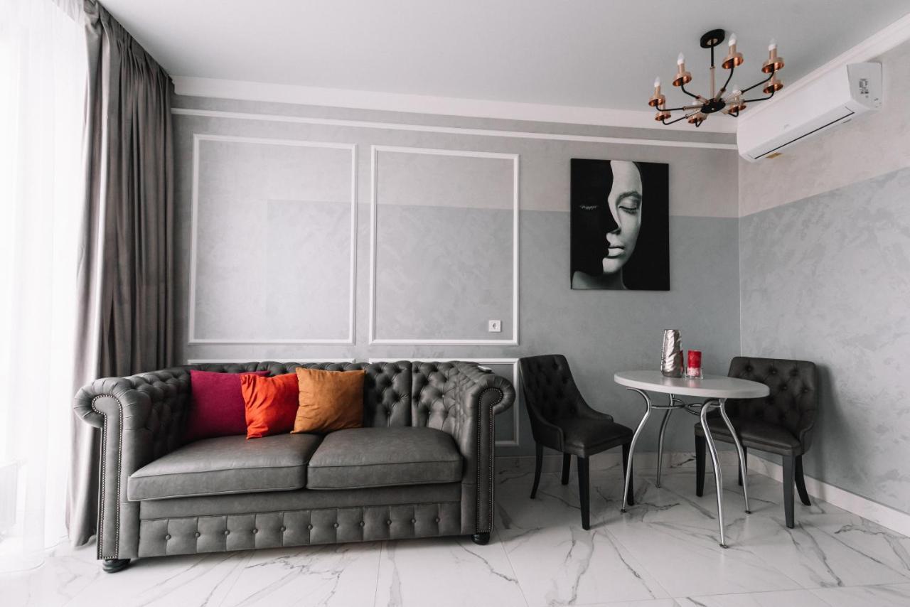 Royal Tower Vip Smart Apartments 2 Kiev Extérieur photo